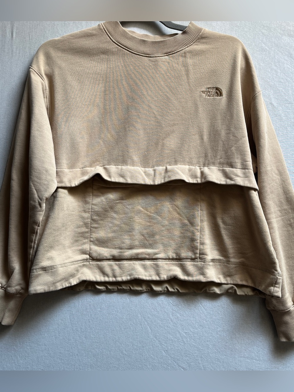 The North Face Tan Crewneck Sweatshirt Medium Kangaroo Pocket